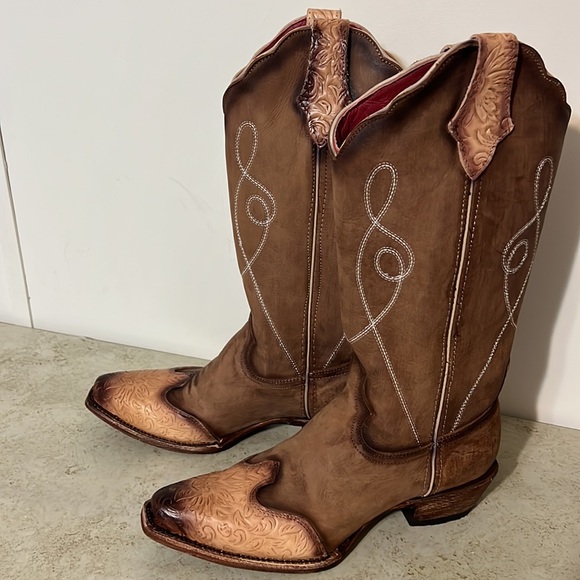 New Ferrini Madison Tooled Western Snip Toe Boots - Picture 3 of 10